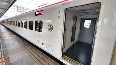 台鐵新自強號EMU3000型電聯車-賴鵬智-20220211_093621